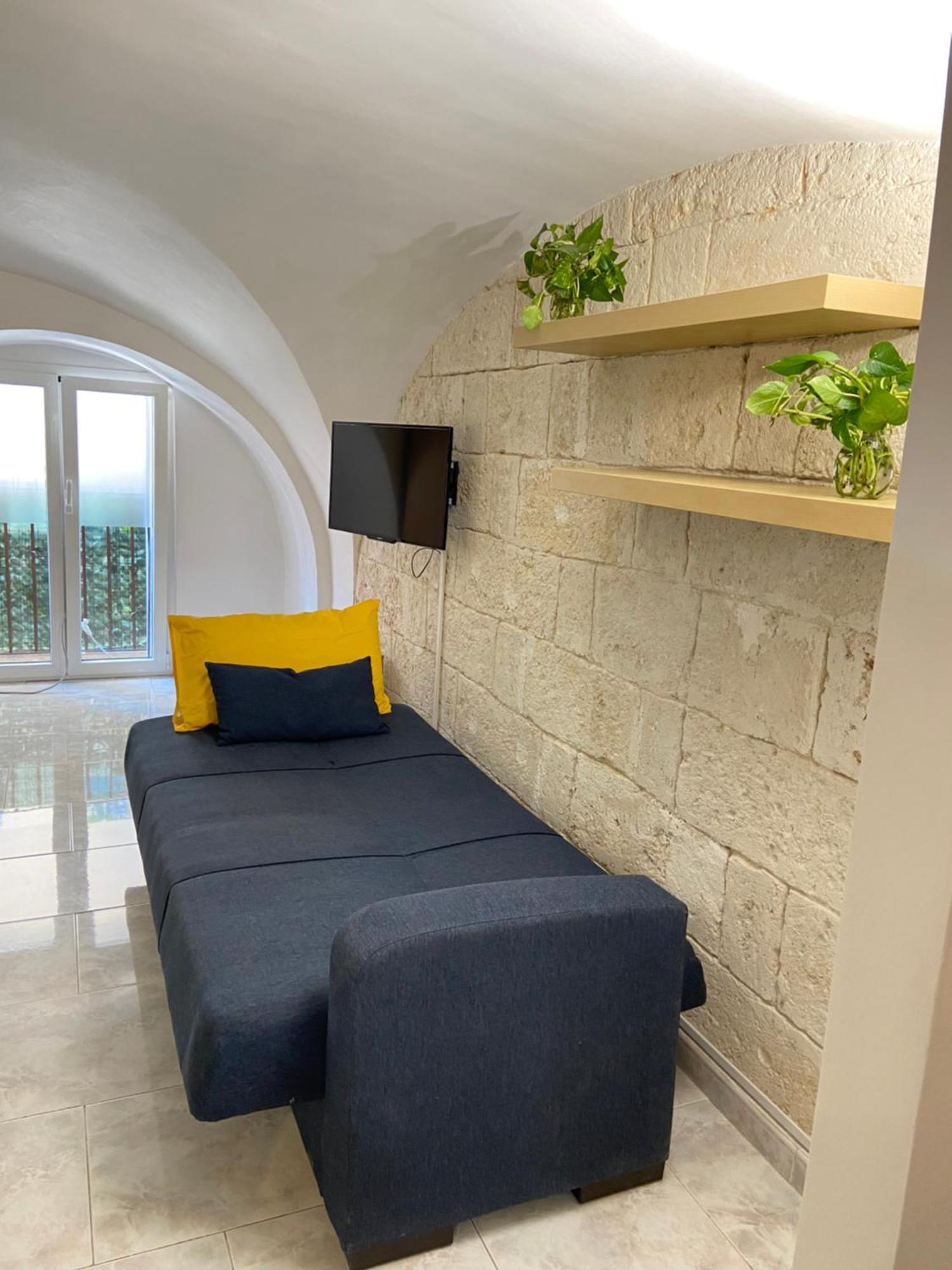 La Maison Des Voyageurs Bari Dış mekan fotoğraf